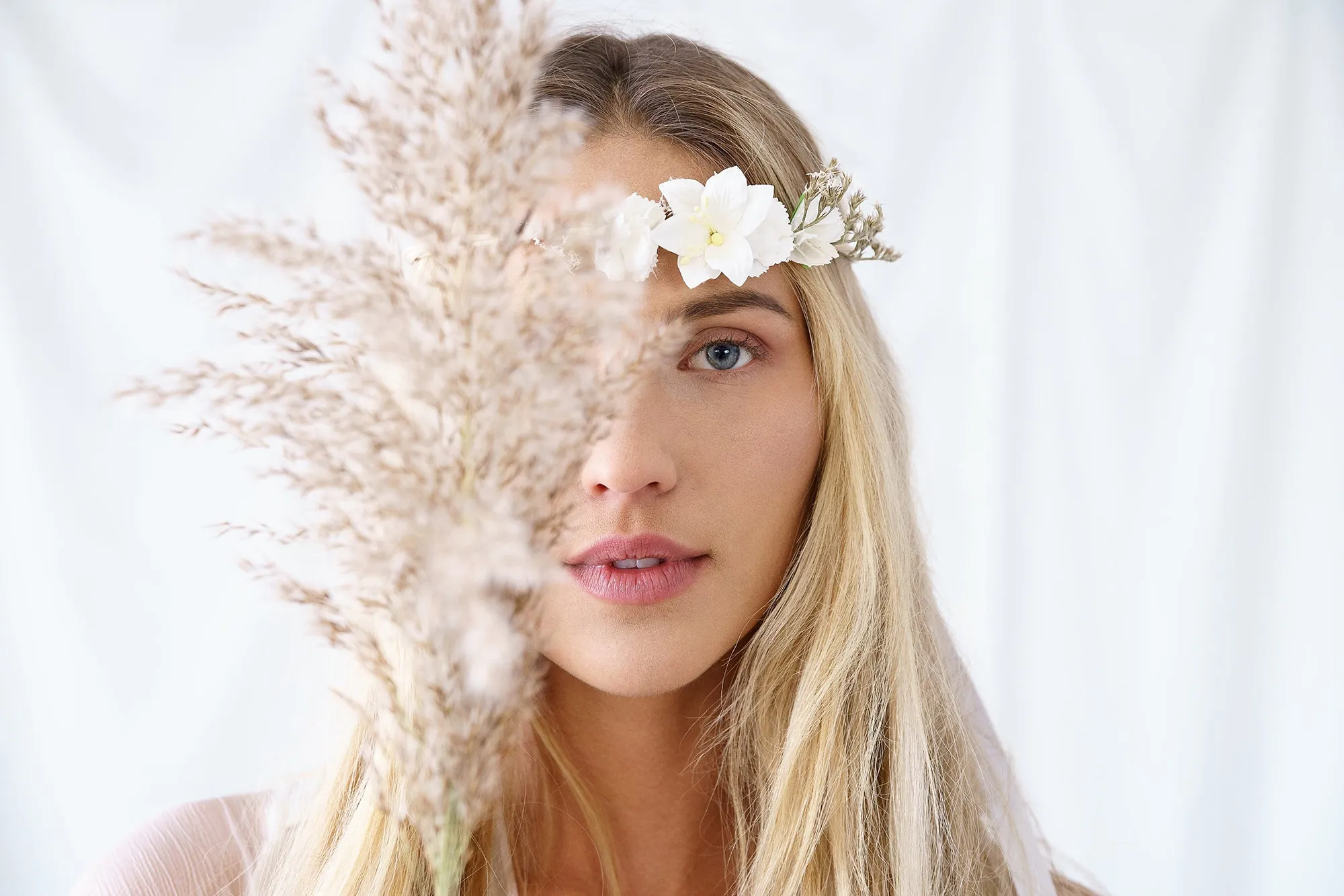 Flower crown White 18cm