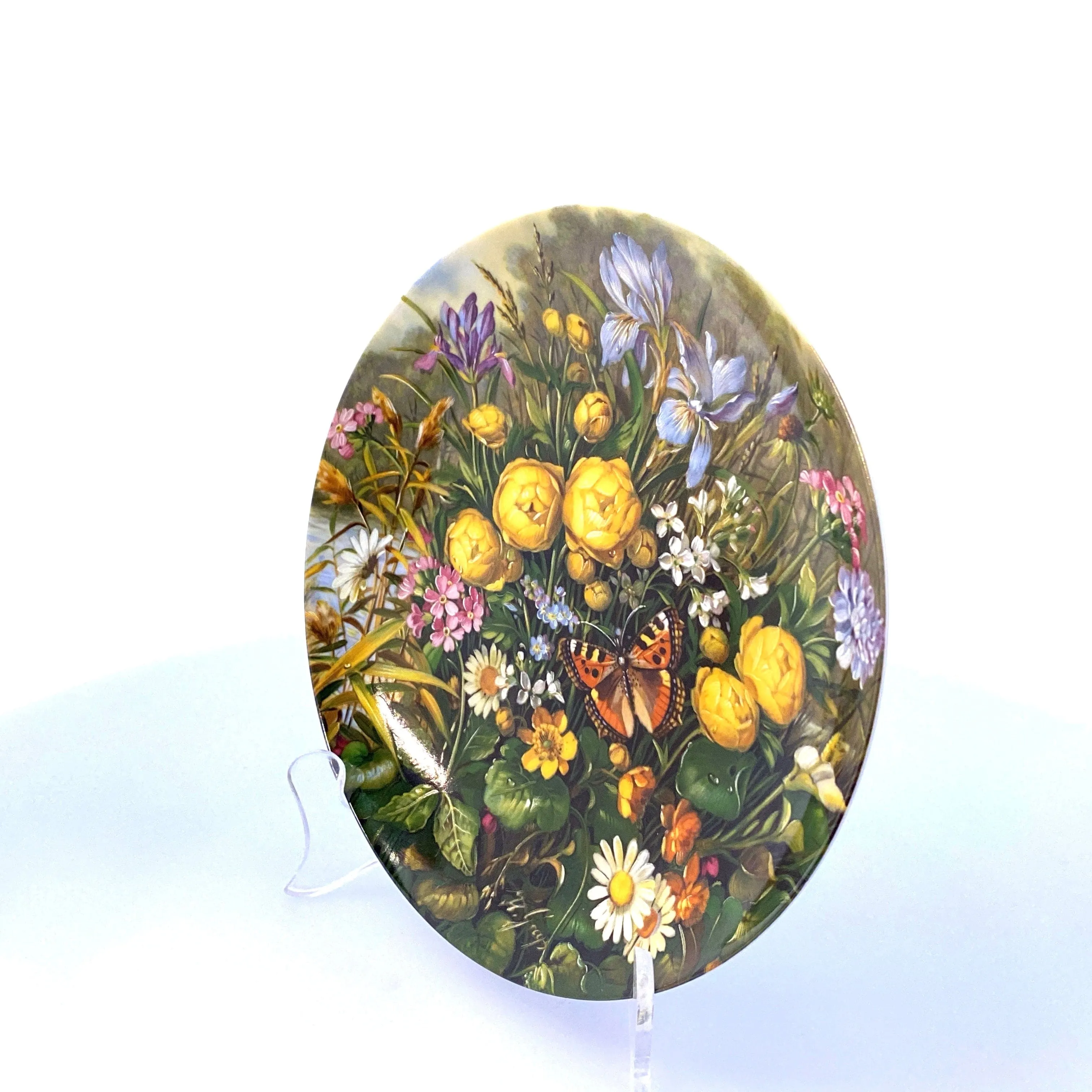 Furstenberg Am Teich ‘By the Pond’ Butterflies & Wild Flowers Ceramic Decorative Wall Plate 1989