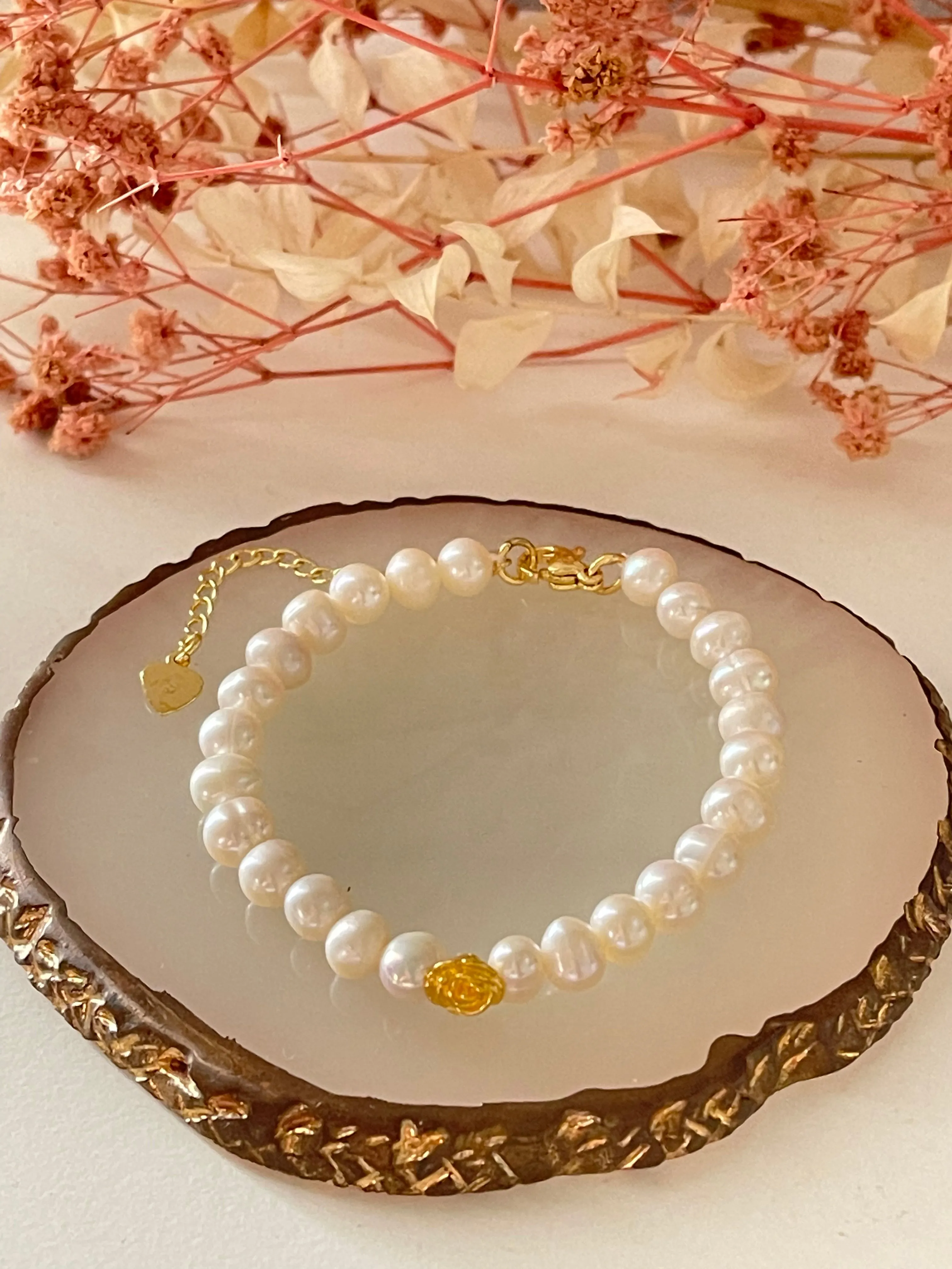 #GOLD2024 | 18K Golden Pearl Rose Charm Bracelet
