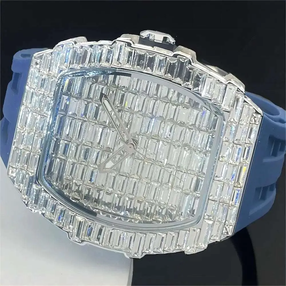 MISSFOX Tonneau Quartz Watch with Decorative Bezel