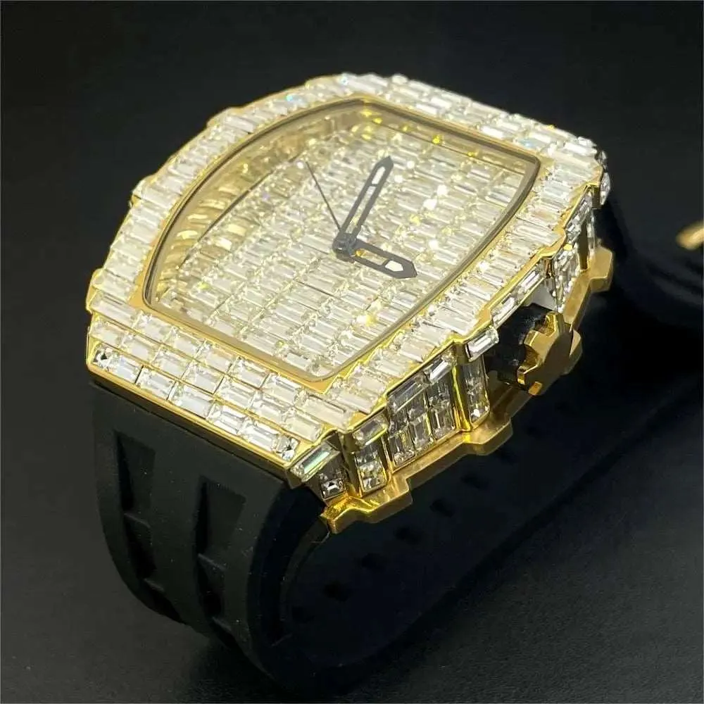 MISSFOX Tonneau Quartz Watch with Decorative Bezel