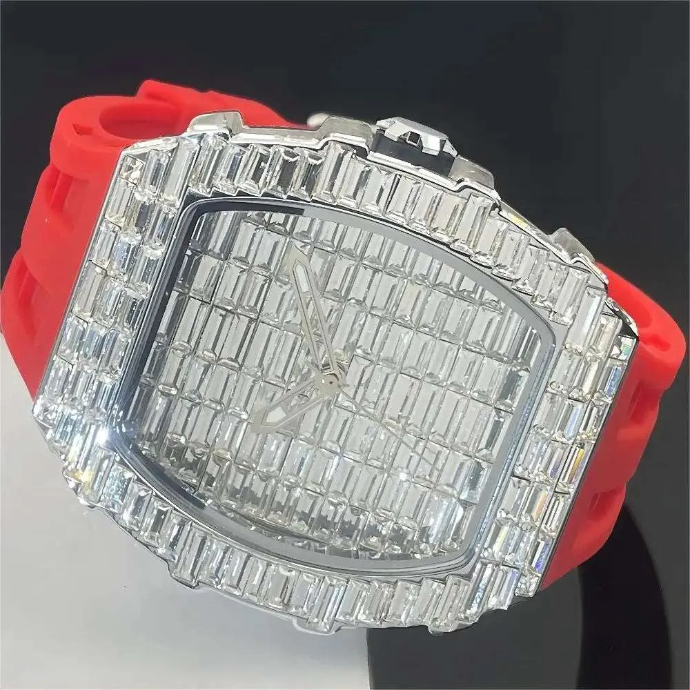 MISSFOX Tonneau Quartz Watch with Decorative Bezel