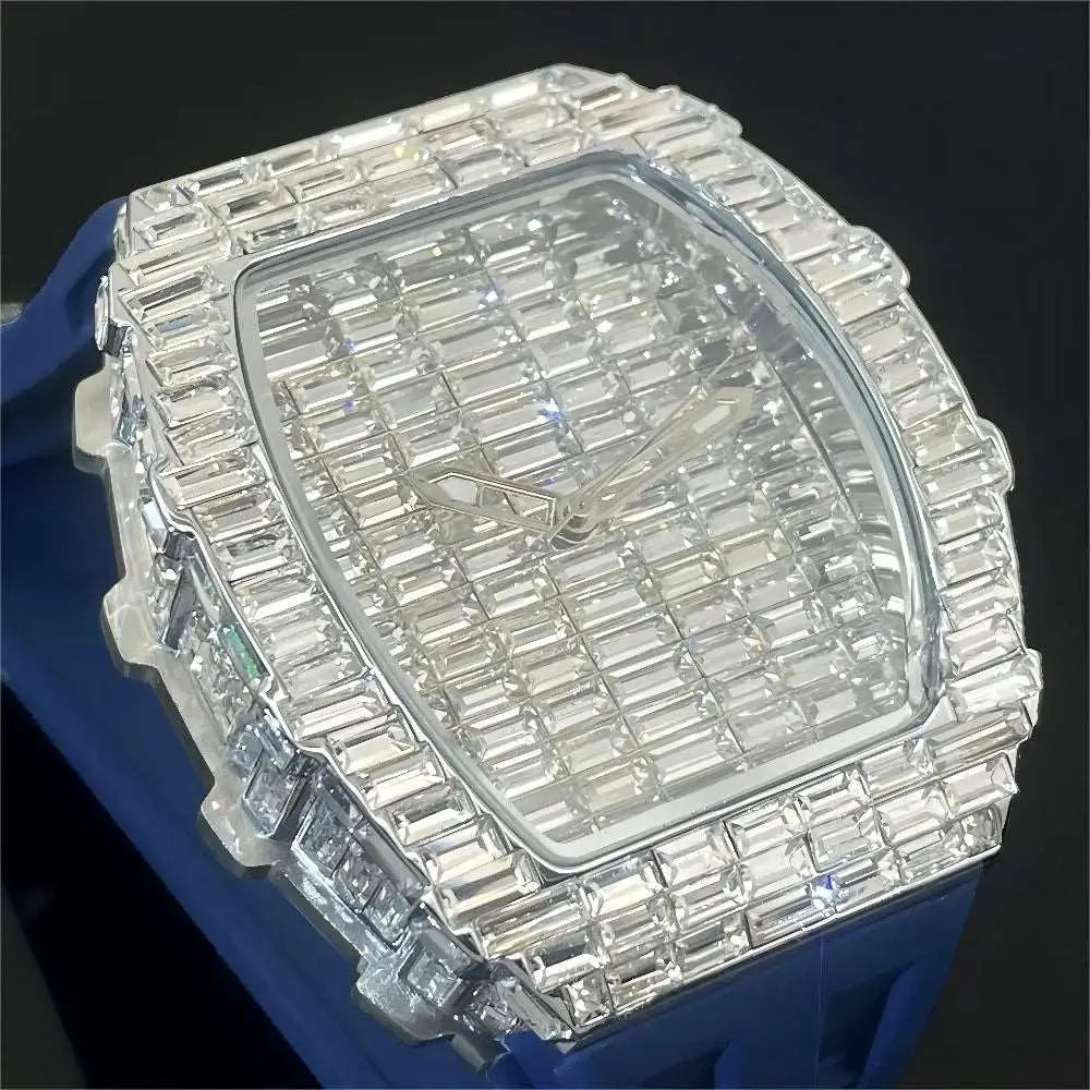 MISSFOX Tonneau Quartz Watch with Decorative Bezel