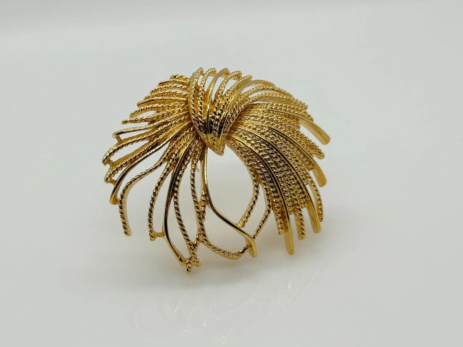 Monet  Vintage Gold Textured Tassel Pin