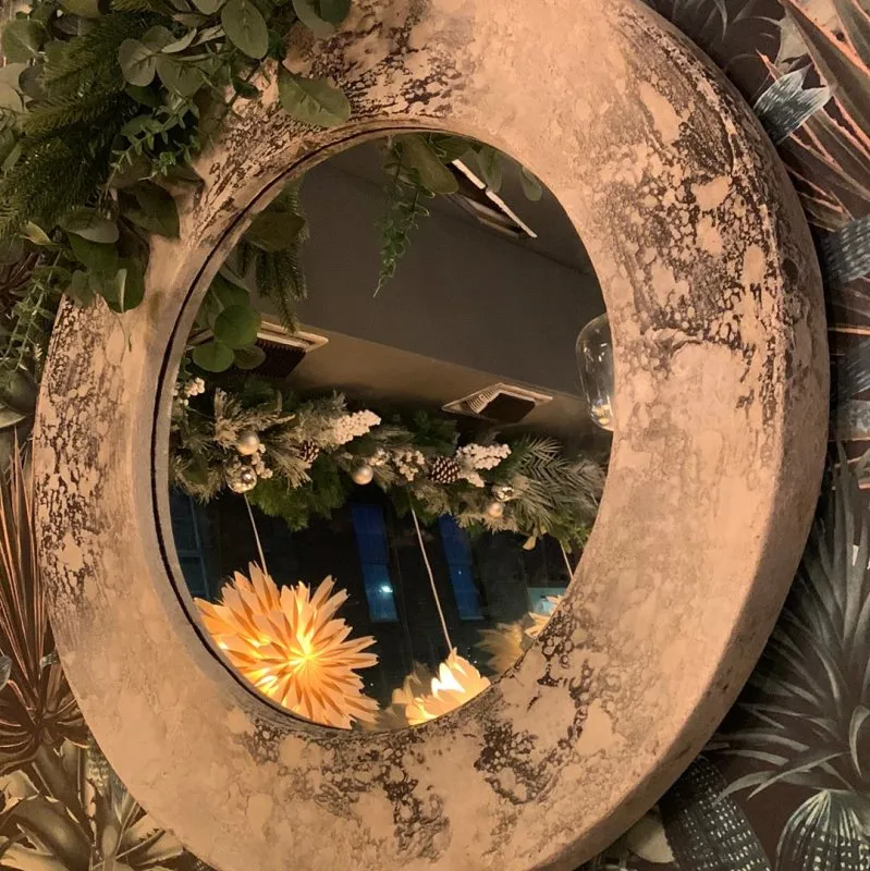 Round Velodrome Mirror-Lava