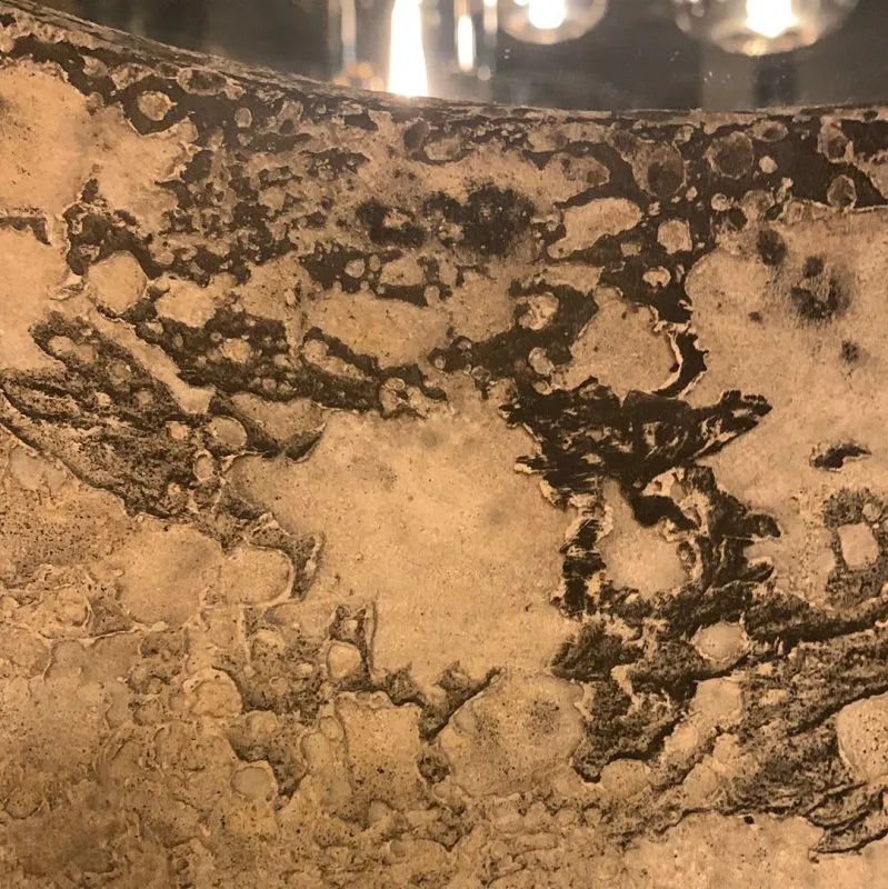 Round Velodrome Mirror-Lava